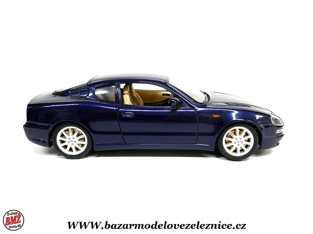 Bburago - Maserati 3200 GT - 1/18
