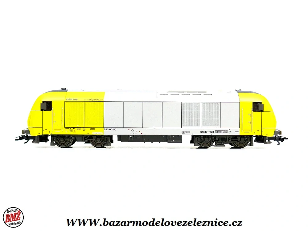 Trix - DCC - Set s ER 20 Hercules + 3 nákladní vozy - HO