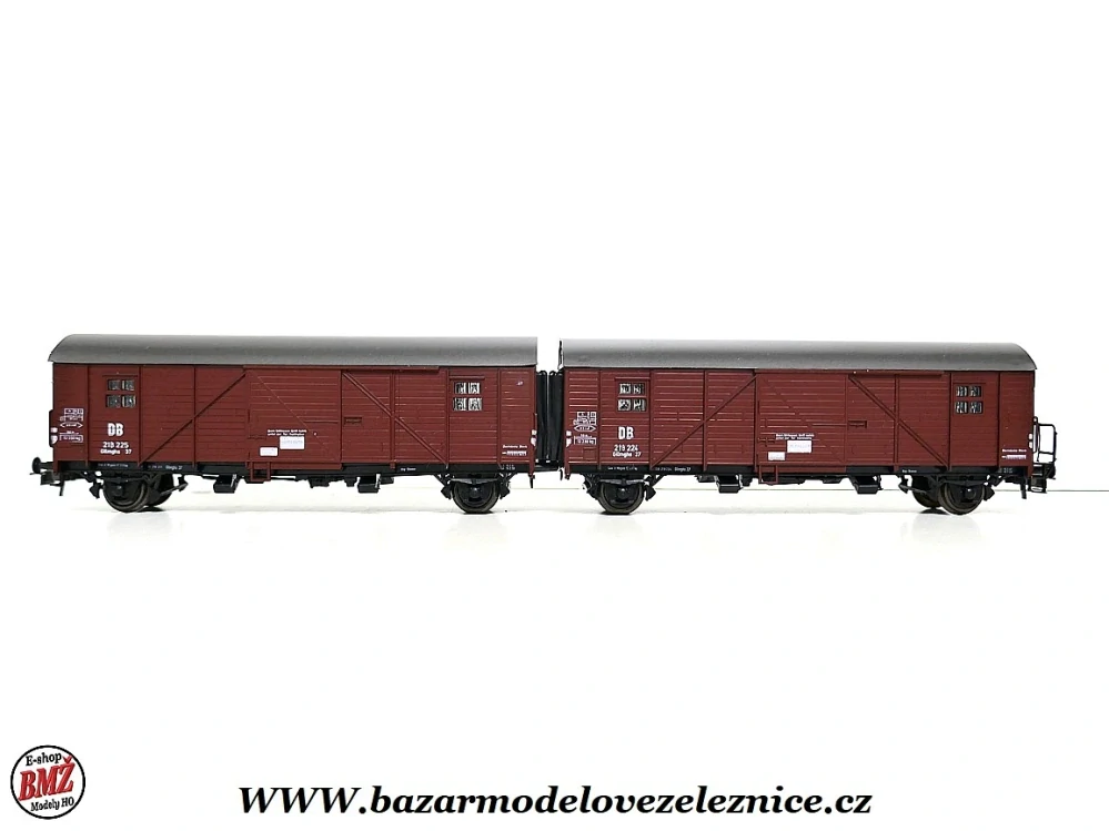 Roco - set 2 nákladních mont. vozů DB - HO