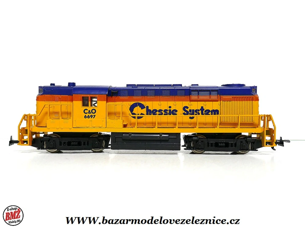Model Power - DC - Dieselová lokomotiva Alco SR 11 Chessie - HO