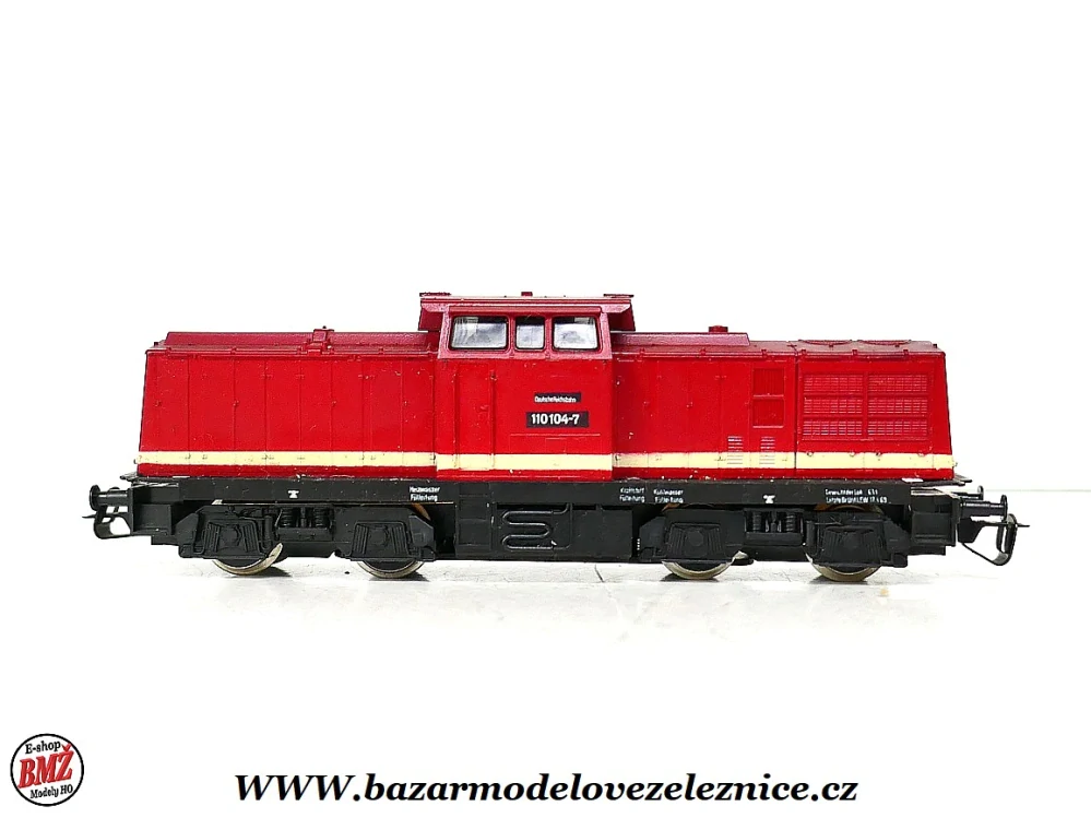 BTTB - Dieselová lokomotiva BR 110 104 DR - TT