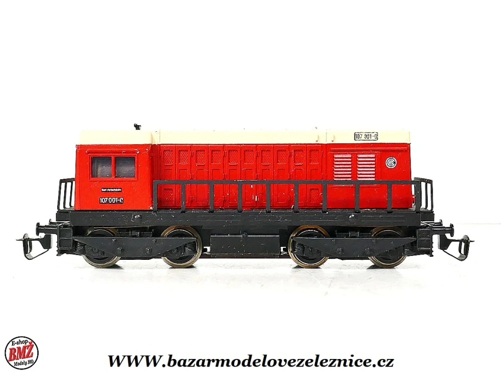 BTTB - Dieselová lokomotiva BR 107 001 DR - TT