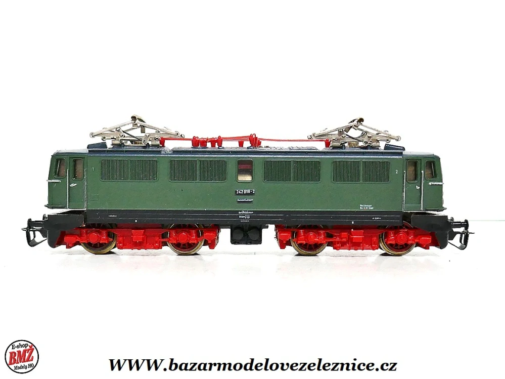 BTTB - Elektrická lokomotiva BR 242 018 DR - TT