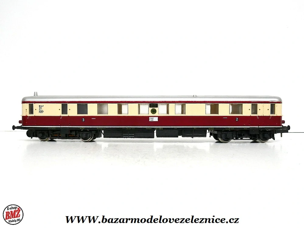 PIKO DDR - DC - Motorový vůz BR 185 DRG - HO