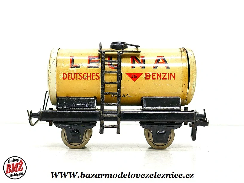 ? - Cisternový vůz Leunal plechový model - HO