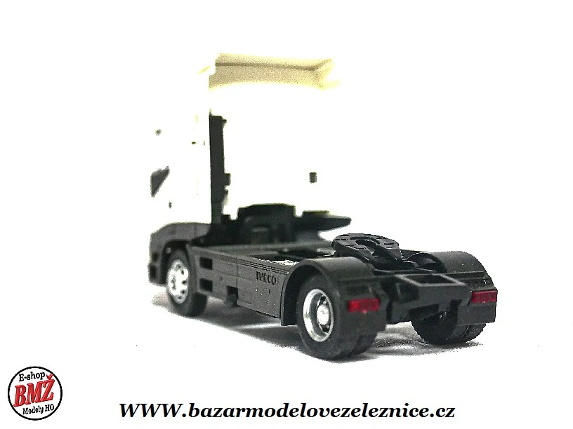 Rietze - Iveco tahač-  HO