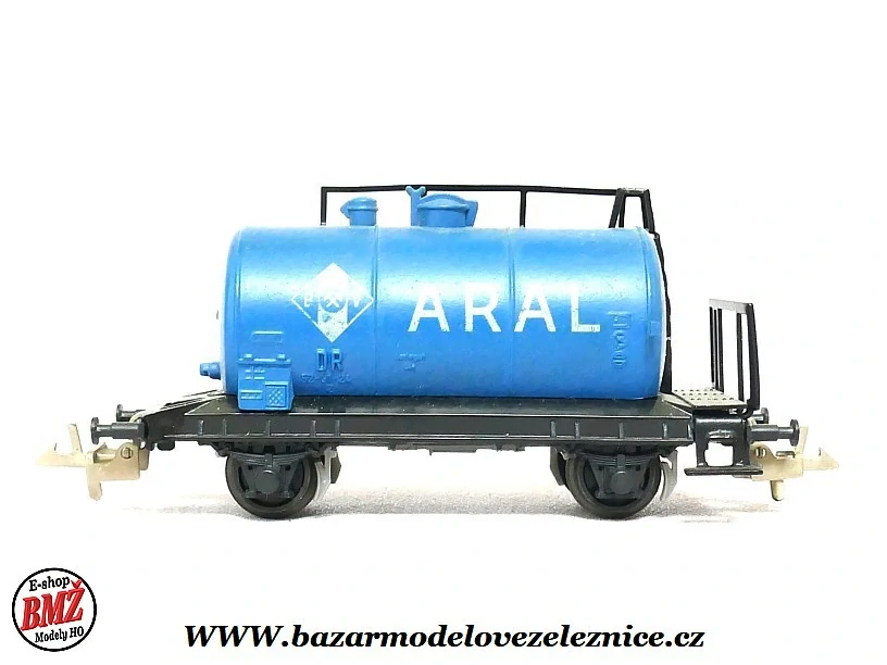 Zeuke - Cisternový vůz Aral DR - TT