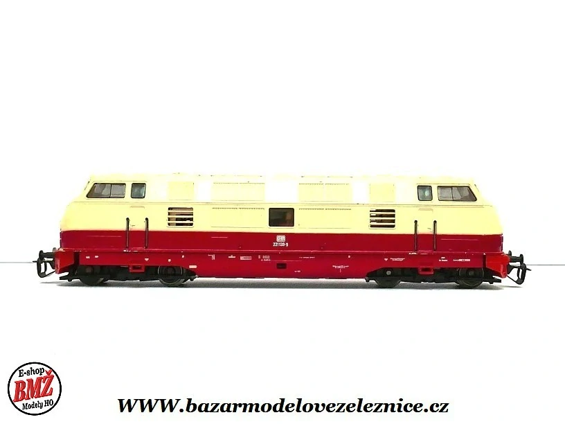 BTTB - Dieselová lokomotiva 221 DB - TT