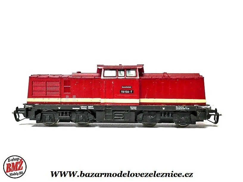 BTTB - Dieselová lokomotiva BR 110 104 DR - TT