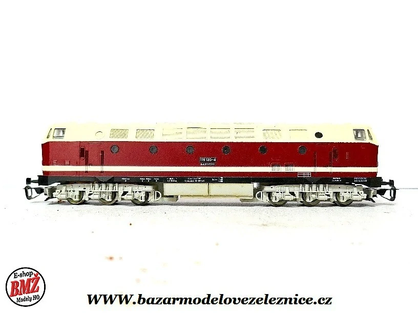 BTTB - Dieselová lokomotiva BR 119 120 DR - TT