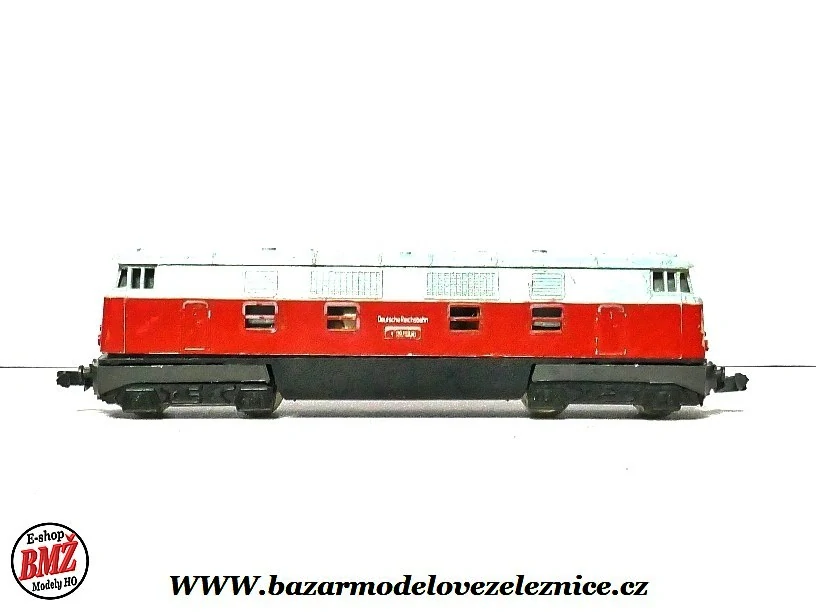 Piko DDR - DC - Dieselová lokomotiva V 180 006 DR - N