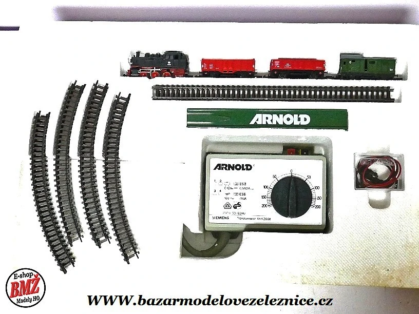Arnold - DC - Set s Parní lokomotivou , 3 vozy, koleje. trafo - N