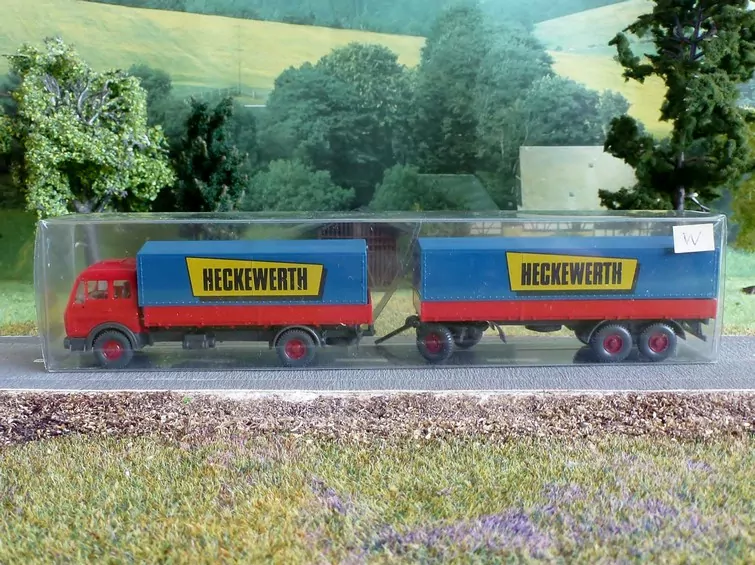 Wiking - Mercedes s přívěsem  -   HO