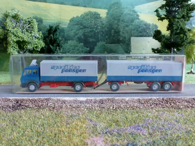 Wiking - Mercedes s přívěsem  -   HO