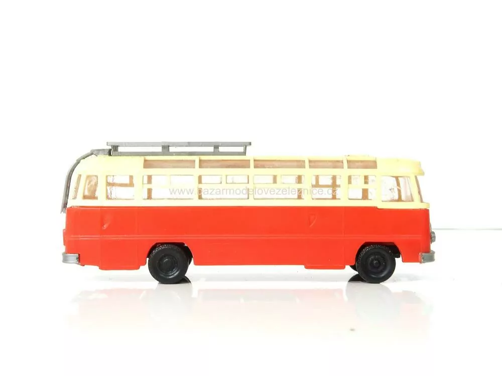 Espewe - Autobus Ikarus 311 - HO
