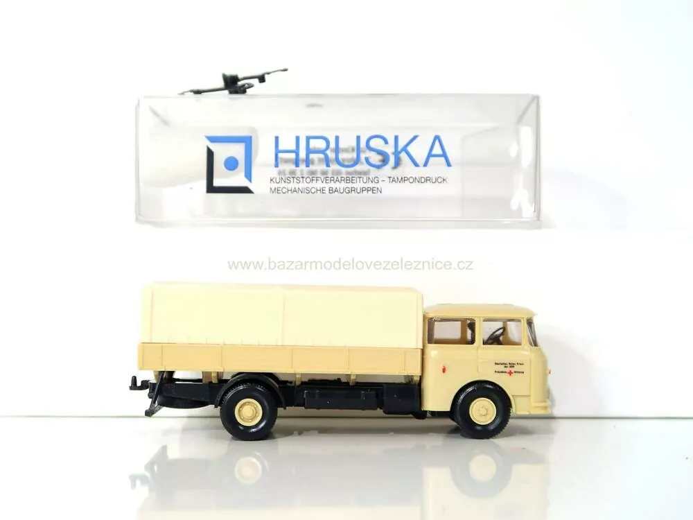 Hruska - ŠKODA plachta - HO