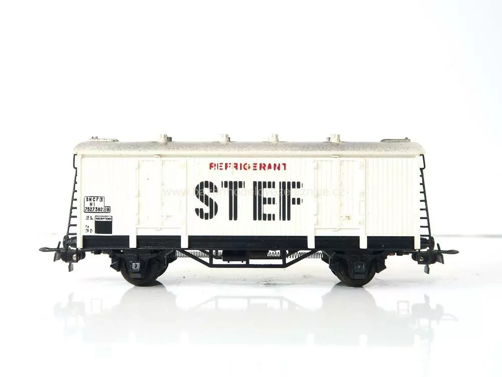 Hornby - Chladírenský vůz SNCF Stef - HO