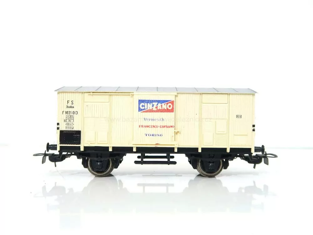 Piko DDR - Chladírenský vůz Cinzano FS - HO