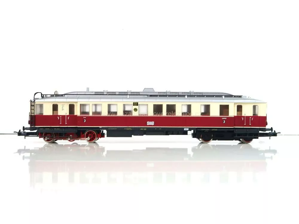 Trix - DC - Motorový vůz VT 858 DRG - HO
