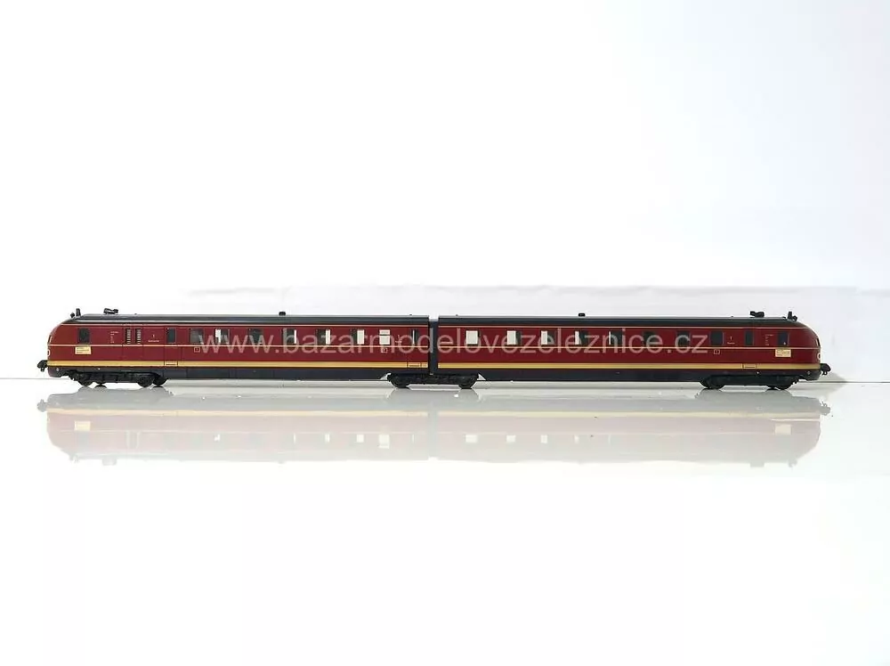 Kato - DSS - Motorová souprava SVT 04 DB - HO 