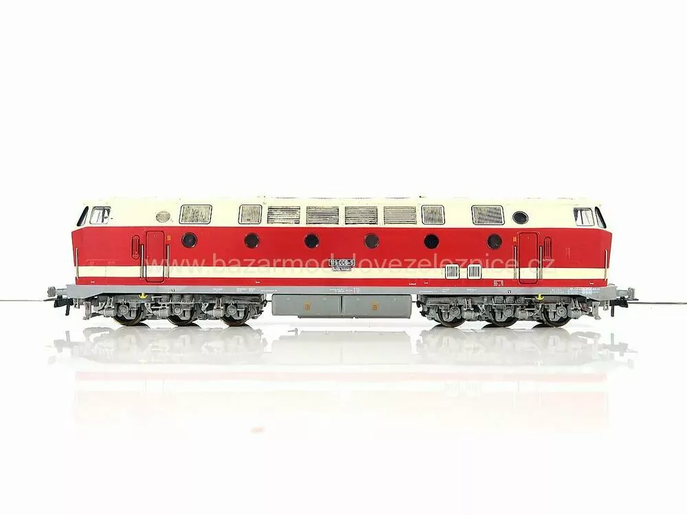 Brawa - DSS - Dieselová lokomotiva BR 119 006 DR - HO