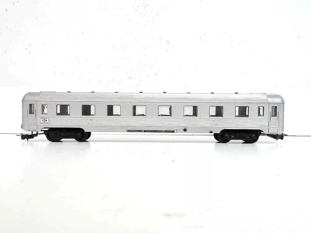 Piko DDR - Osobní vůz SNCF 1 tř. - HO