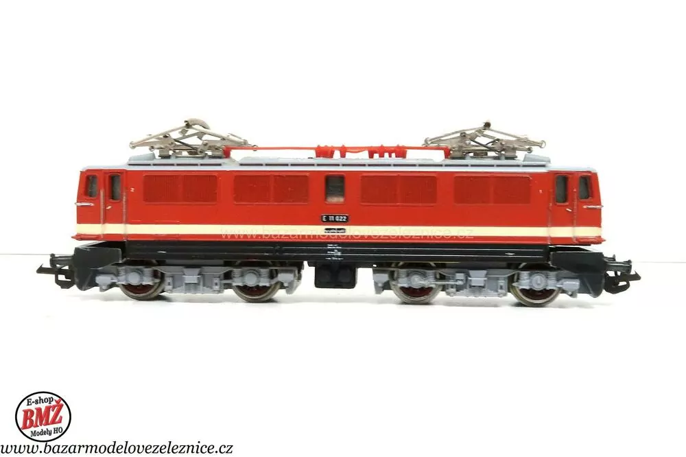 BTTB - Elektrická lokomotiva E 11 022 DR - TT