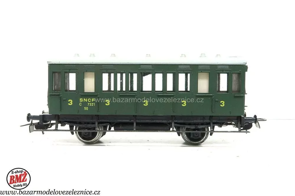 Piko DDR - Osobní vůz SNCF - HO