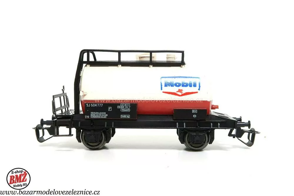 BTTB - Cisternový vůz Mobil SJ - TT