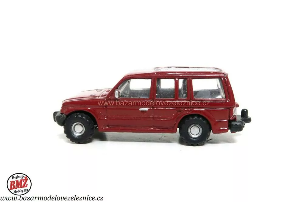 ? -  SUV kovový model -  HO