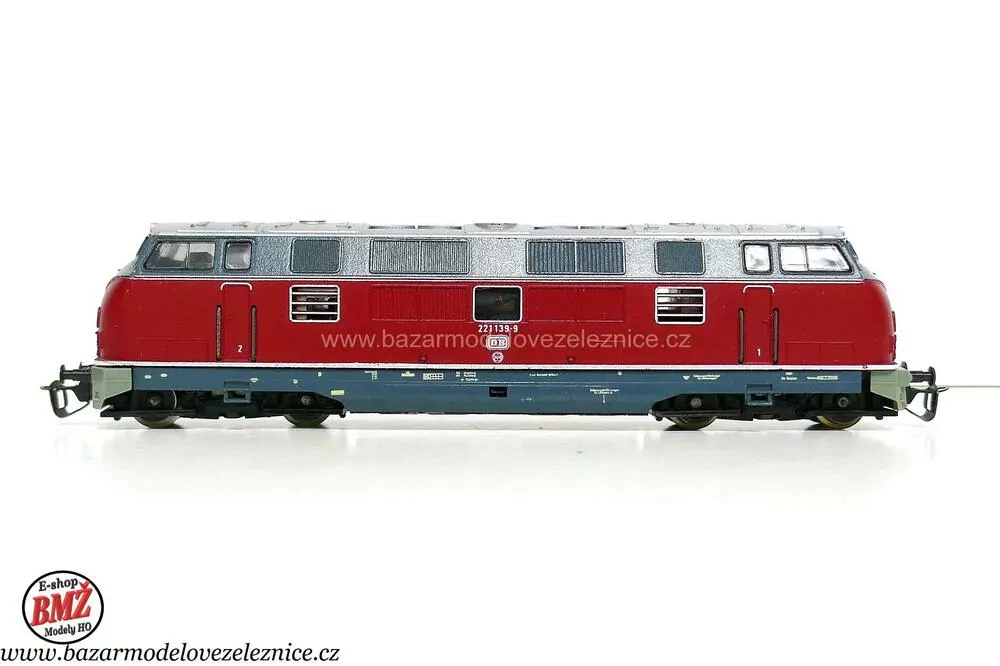 BTTB - Dieselová lokomotiva V 221 139 DB- TT