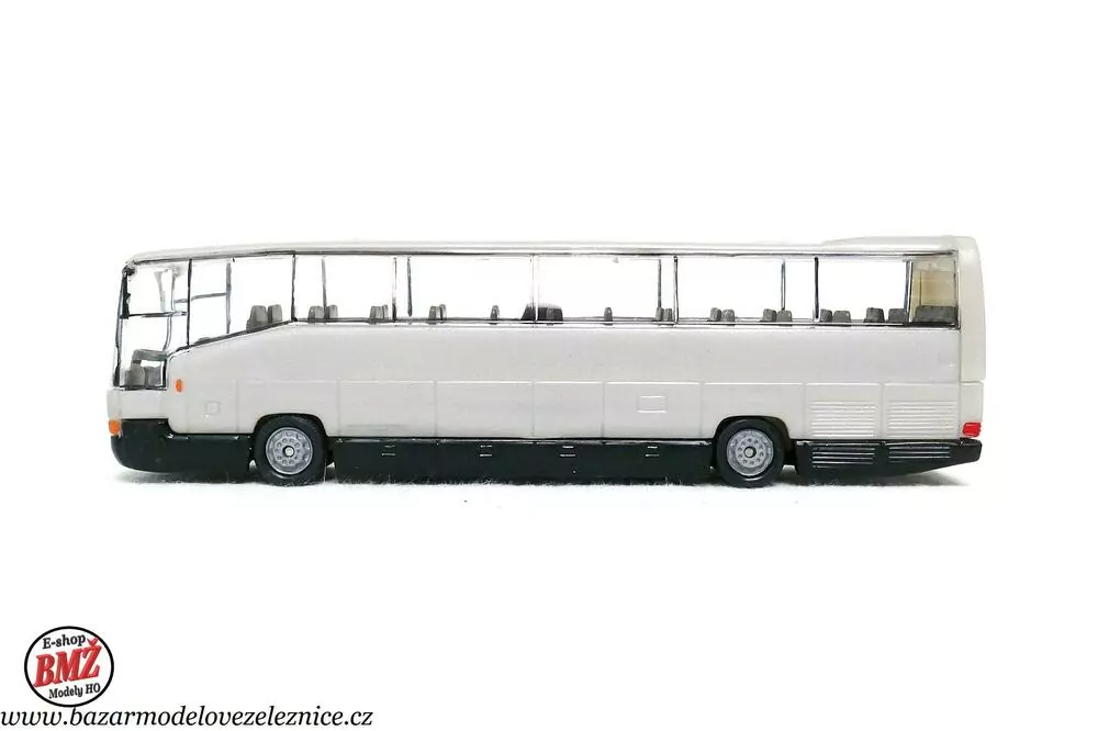 ? - Bus Mercedes - HO