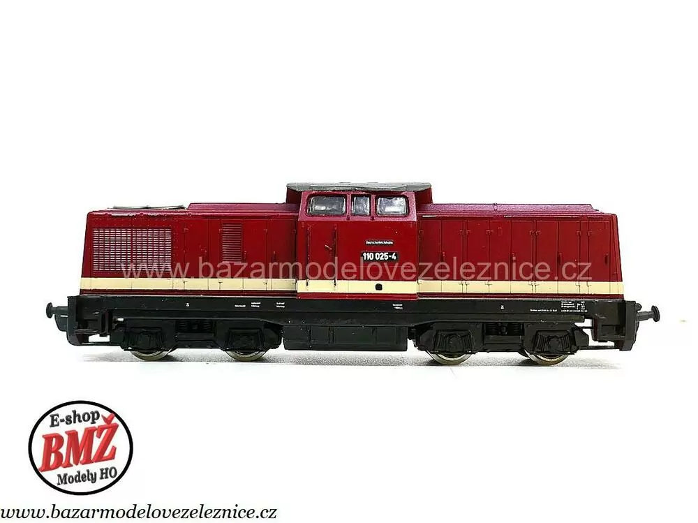PIKO DDR - DC  - Dieselová lokomotiva BR 110 025  DR - HO