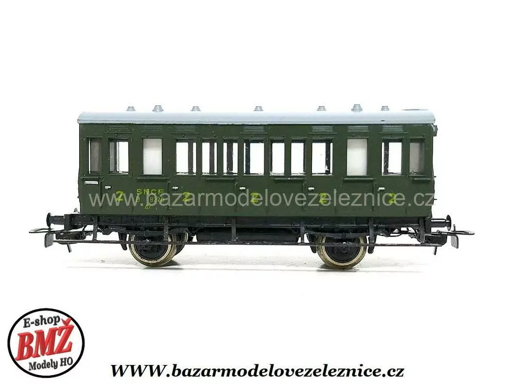 Piko DDR - Osobní vůz SNCF - HO
