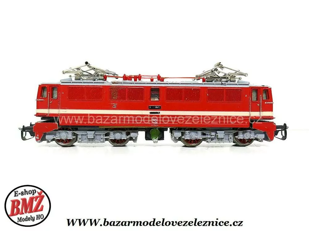 BTTB - Elektrická lokomotiva E 11 022 DR - TT