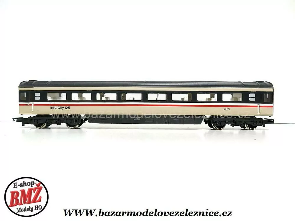 Hornby - Osobní vůz Intercity 125  - HO