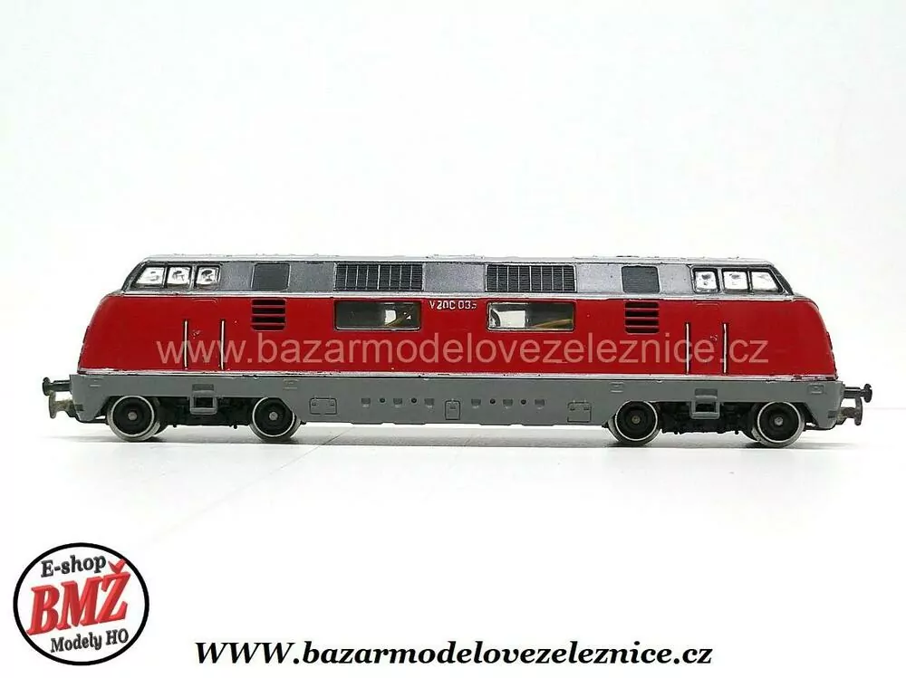 PIKO DDR - DC - Dieselová lokomotiva V 200 035 DB - HO