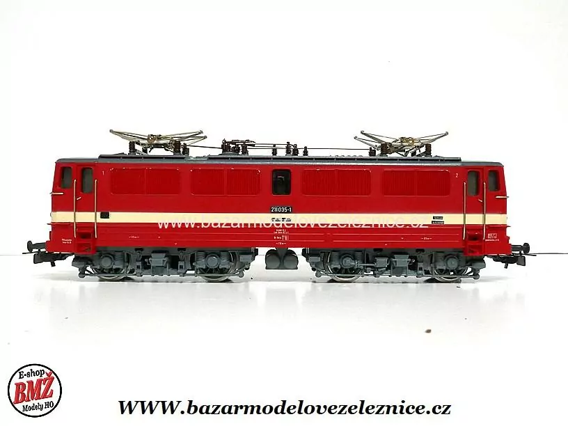 Piko DDR - Elektrická lokomotiva E 211 035 DR - HO