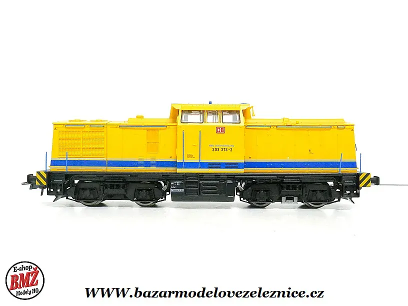 Roco - DSS - Dieselová lokomotiva BR 111 027 DR - HO