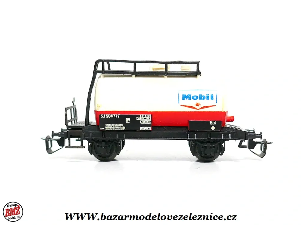 BTTB - Cisternový vůz Mobil SJ - TT