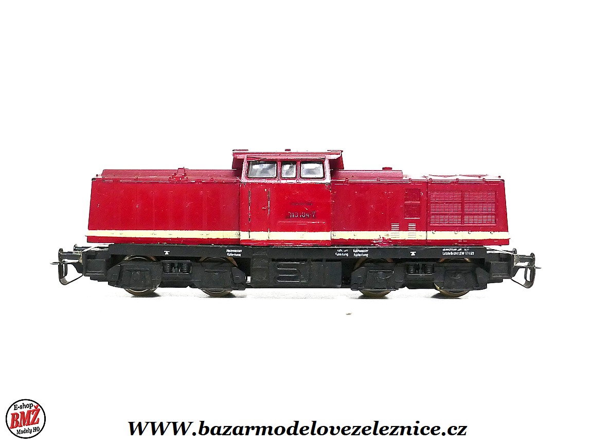 BTTB - Dieselová lokomotiva BR 110 104 DR - TT