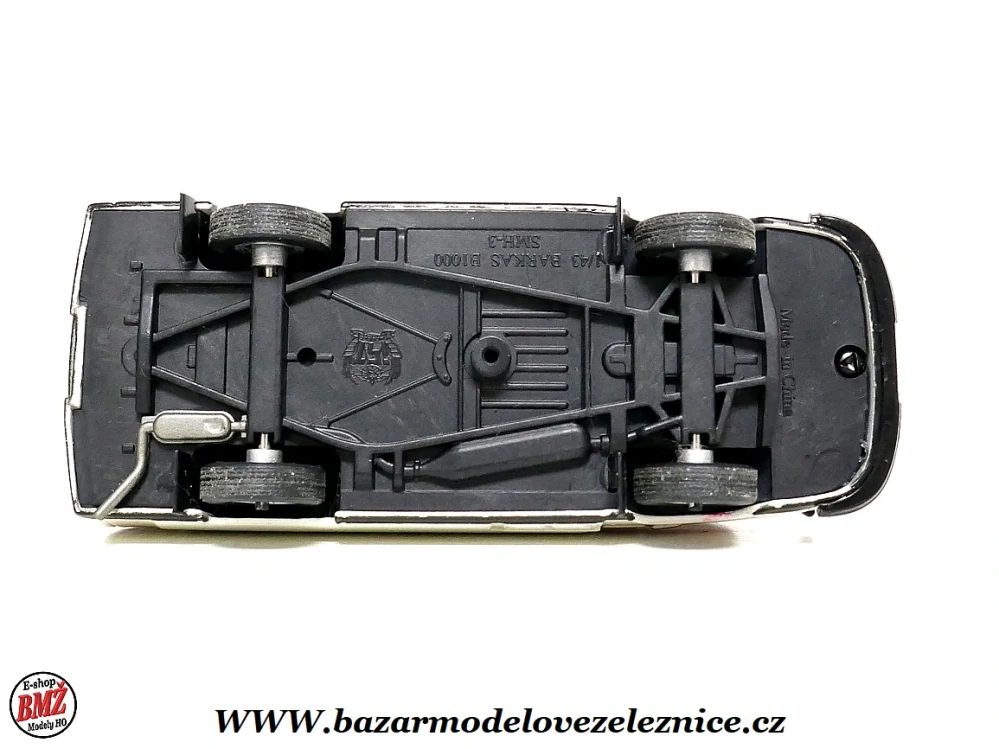 IST - Barkas saanita - 1/43