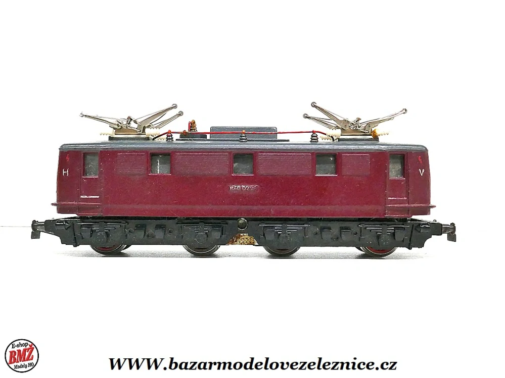 Piko DDR - Elektrická lokomotiva E 46 0701 DR - HO