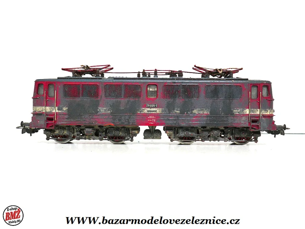 Piko DDR - DC - Elektrická lokomotiva E 211 035 DR patina - HO