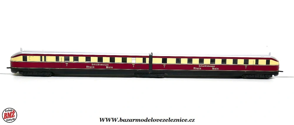 Kato - DSS - Motorová souprava VT 04 SWDE - HO