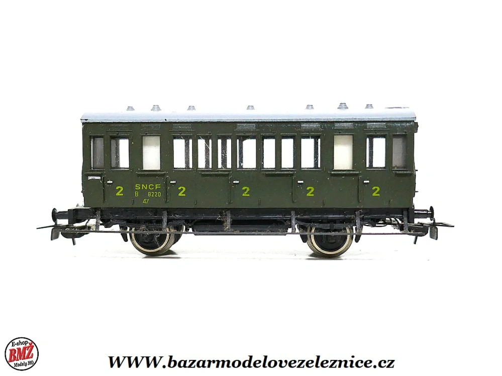 Piko DDR - Osobní vůz SNCF - HO