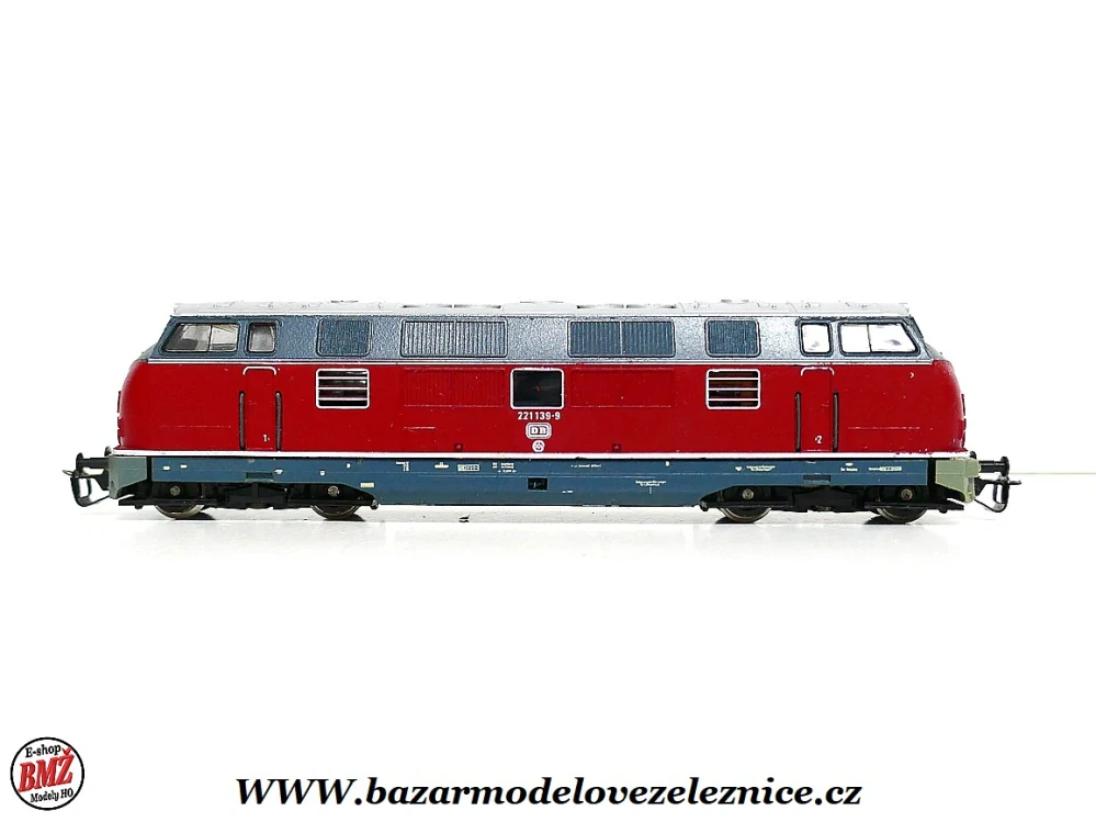 BTTB - Dieselová lokomotiva BR 221 139 DB - TT