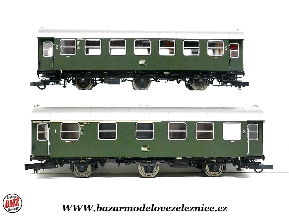 Nové Piko - Set 2 osobních vozů DB 1/2 tř. 3 osý - HO