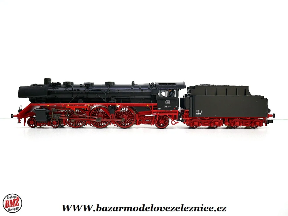 Trix - DCC + ZVUK+ KOUŘ - Parní lokomotiva BR 03 244 DB HO