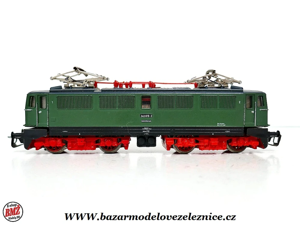 BTTB - Elektrická lokomotiva BR 242 018 DR - TT